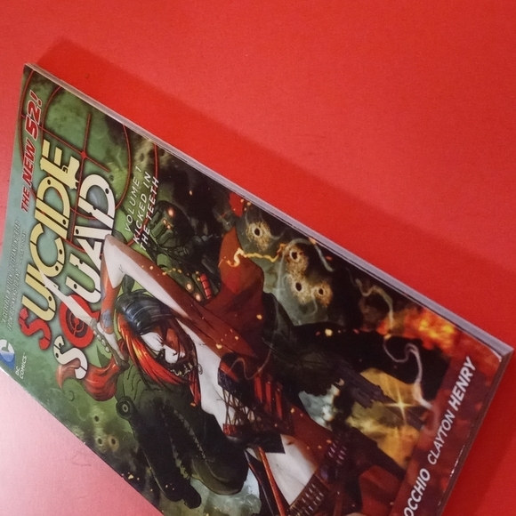 Suicide squad vol 1 kicked in the teeth by A. Glass.. DC comics 2011- 2012 - Picture 2 of 4
